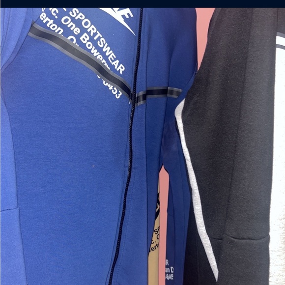 Nike tech fleece sweatsuits fo, DONT WASTE MY TIME 135$ each sweatsuit - Picture 2 of 7